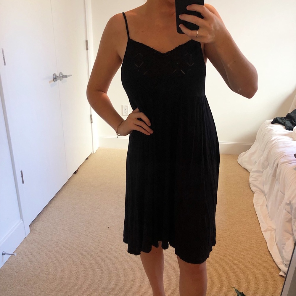 💫 black spaghetti strap dress 💫